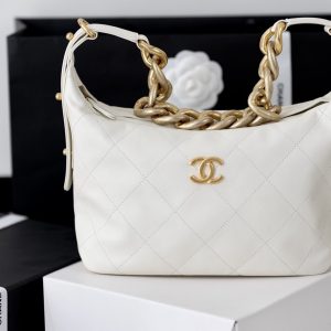 Chanel Medium Hobo Bag White For Women 11in/28cm