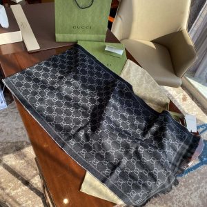 Gucci GG Lamé Lacquard Stole Scarf Black 71in/180cm
