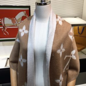 Louis Vuitton Reykjavik Scarf Brown 75in/190cm M76067