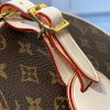 Louis Vuitton Petite Boite Chapeau Monogram Canvas For Women, Women's Handbags, Shoulder And Crossbody Bags 6.9in/17.5cm LV M43514