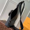 Louis Vuitton Duo Slingbag Black For Men 42cm / 16.5in M30936